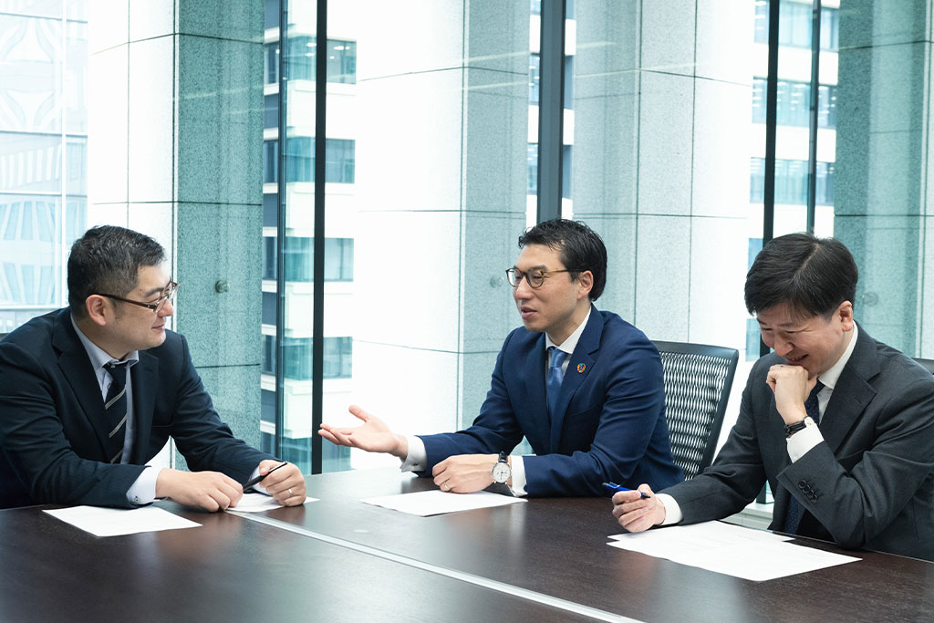 ［対談］株式会社RevComm×一般社団法人日本経済団体連合会の対談風景